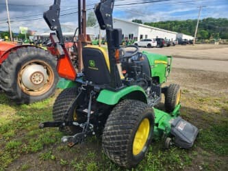 Image of John Deere 2025R equipment image 3