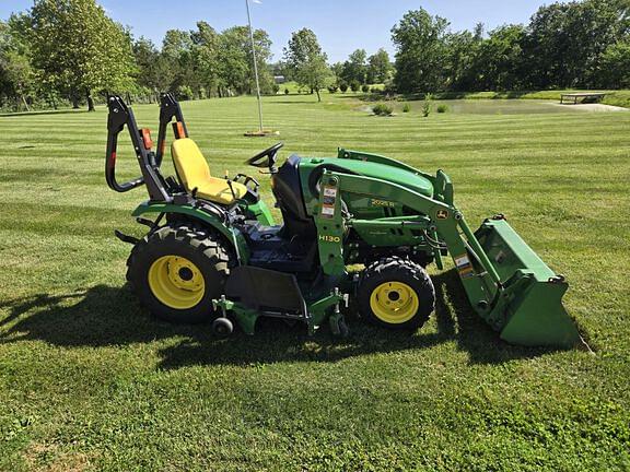 Image of John Deere 2025R Primary image