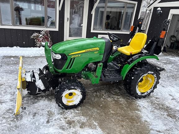 Image of John Deere 2025R Primary image