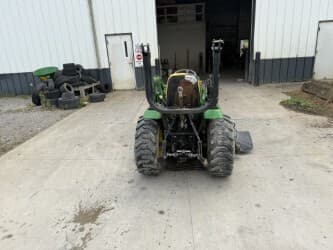 Image of John Deere 2025R equipment image 2