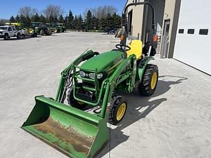 Main image John Deere 2025R 3