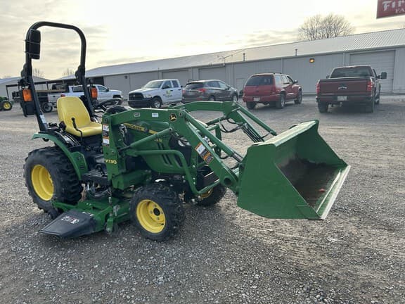 Image of John Deere 2025R equipment image 1