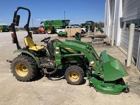Image of John Deere 2025R equipment image 1