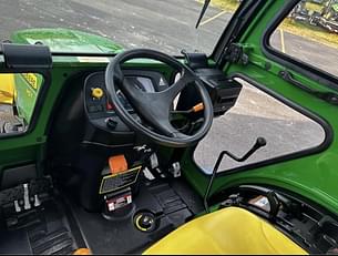 Main image John Deere 2025R 5