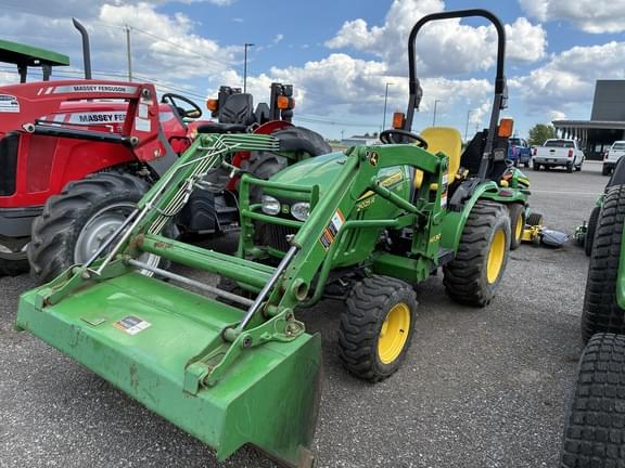 Image of John Deere 2025R Image 1
