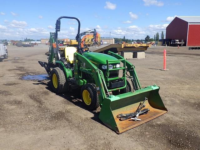 Image of John Deere 2025R equipment image 1