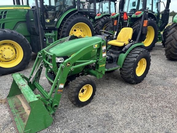 2015 John Deere 2032R Equipment Image0