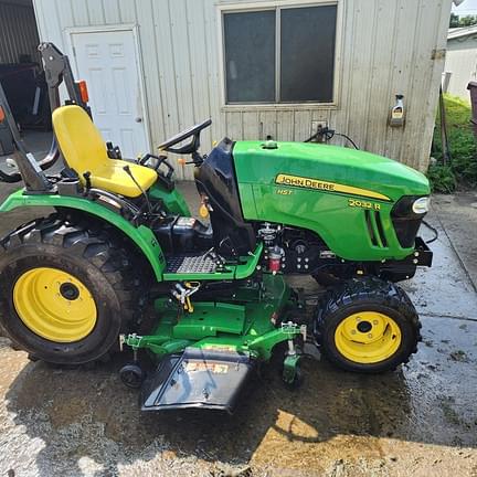 Image of John Deere 2032R equipment image 3