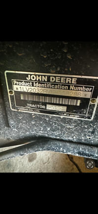 Image of John Deere 2032R equipment image 4