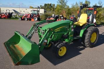 Main image John Deere 2032R