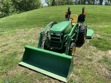 Main image John Deere 2032R