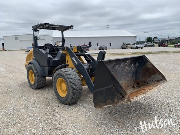 2015 John Deere 204K Equipment Image0