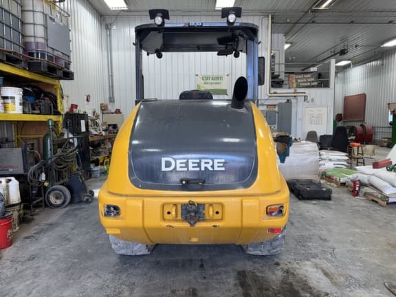 Image of John Deere 204K equipment image 3