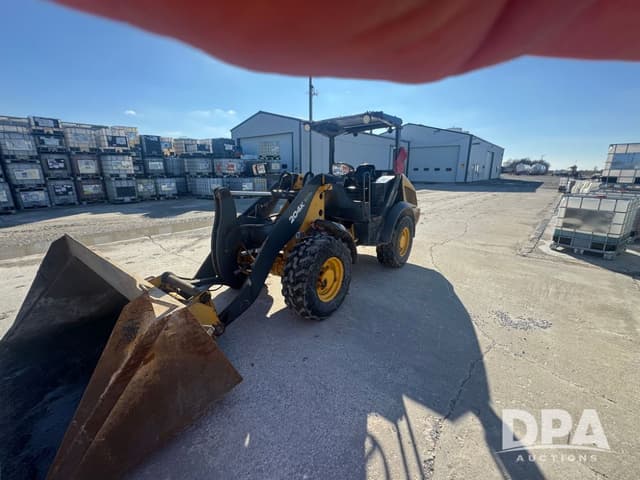 Image of John Deere 204K equipment image 4