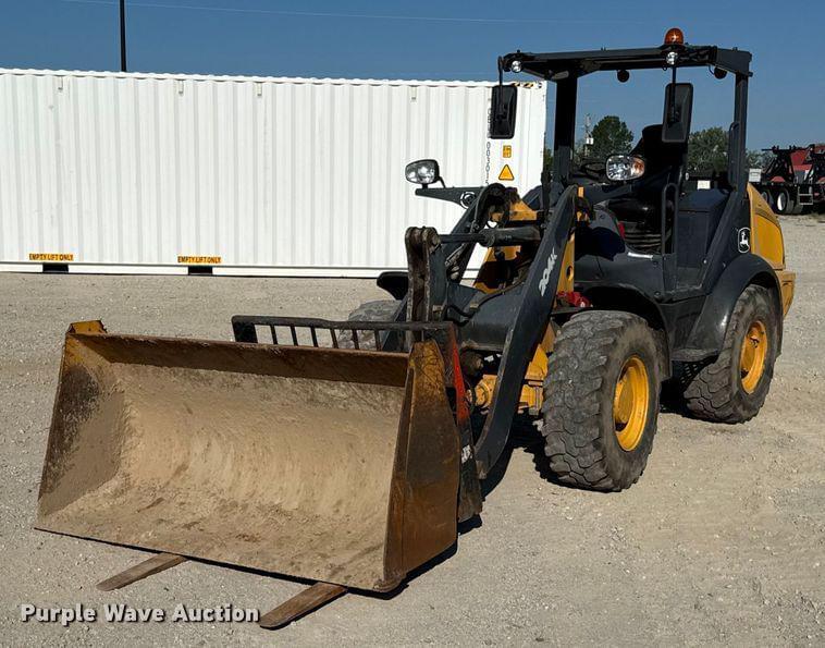Image of John Deere 204K Primary image
