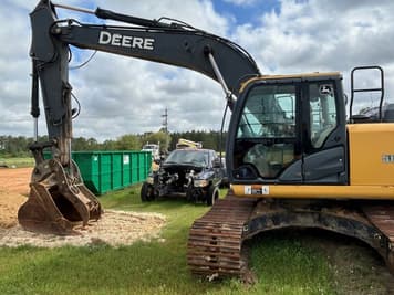 Main image John Deere 210G LC
