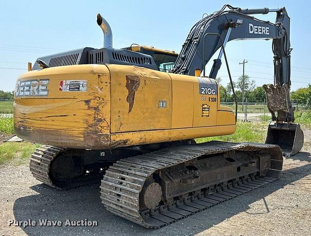 Image of John Deere 210G LC equipment image 4