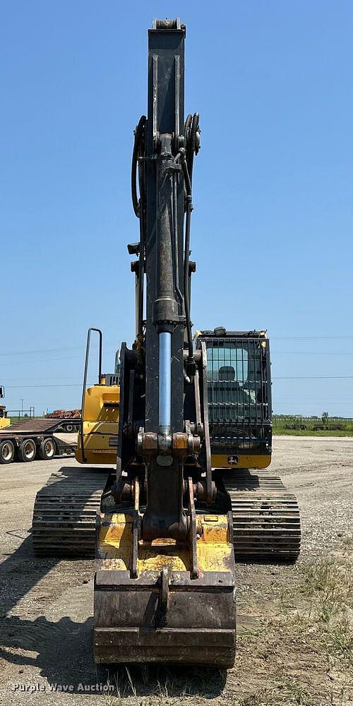 Image of John Deere 210G LC equipment image 1