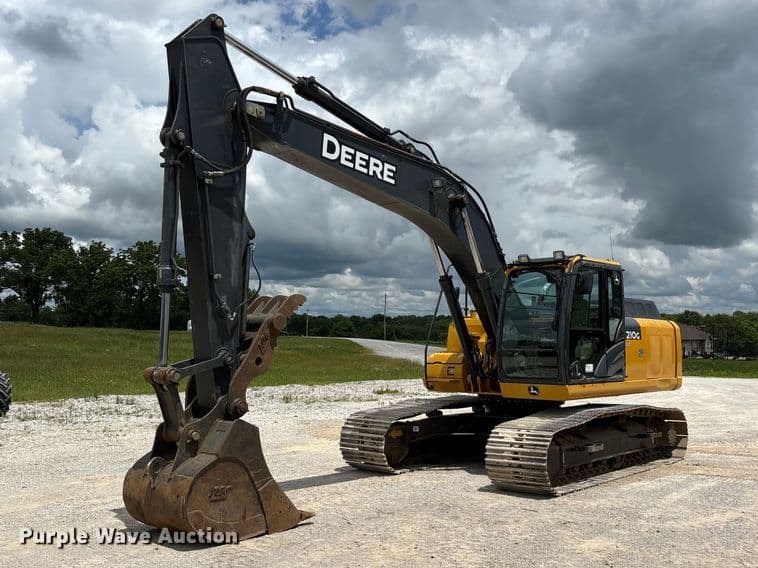 Image of John Deere 210G LC Primary image