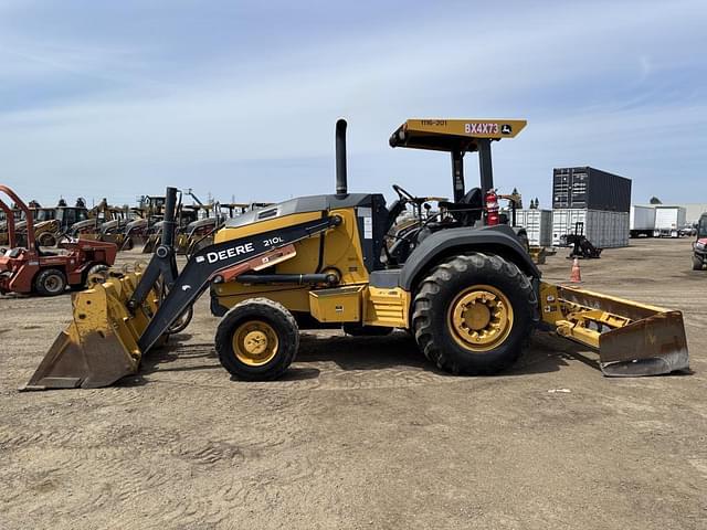 Image of John Deere 210L equipment image 4