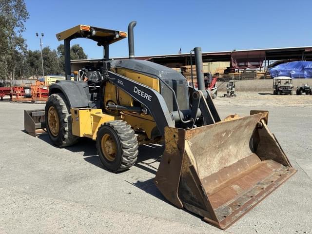 Image of John Deere 210L equipment image 1