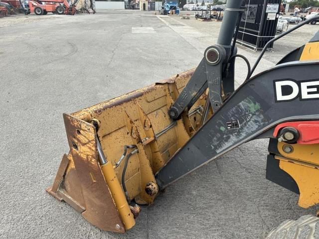 Image of John Deere 210L equipment image 4