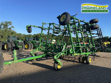 Main image John Deere 2210