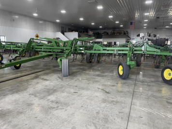 Main image John Deere 2210