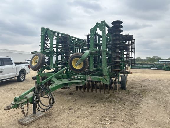 Image of John Deere 2310 Primary image