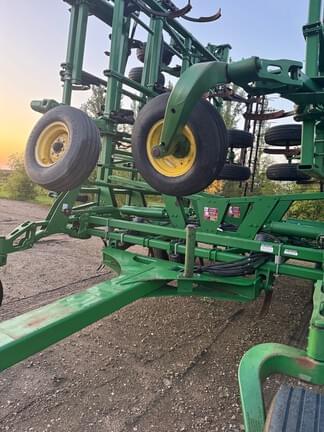 Image of John Deere 2410 equipment image 3