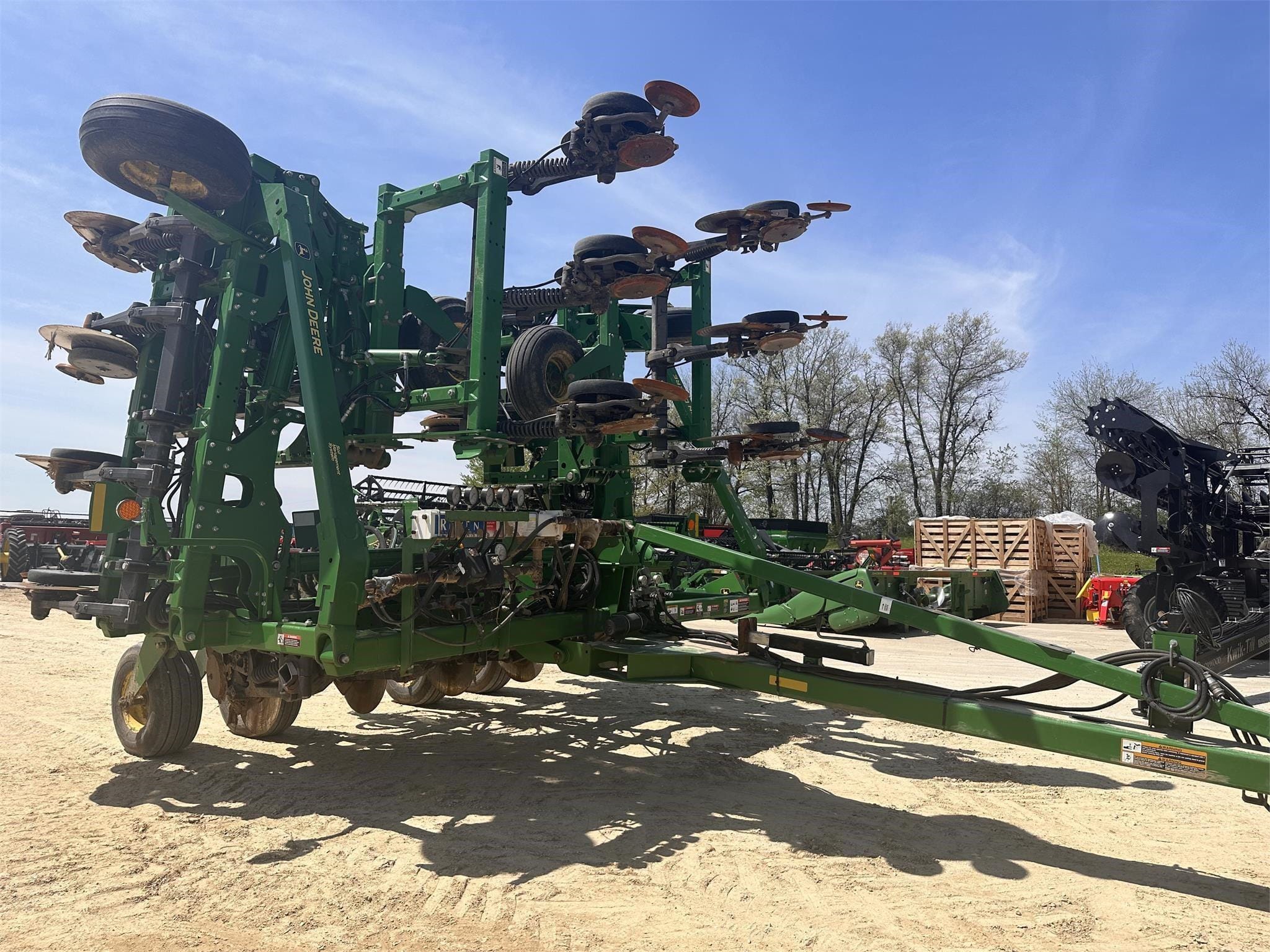 2015 John Deere 2510H Equipment Image0