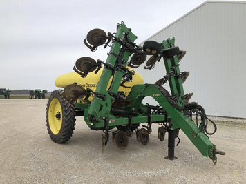 Main image John Deere 2510L