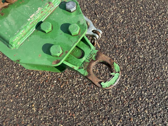Image of John Deere 2623 equipment image 3