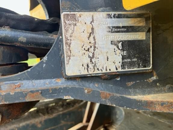 Image of John Deere 26G equipment image 3