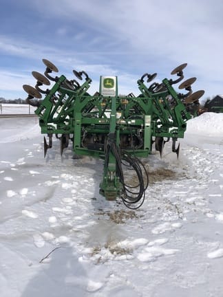 Main image John Deere 2730