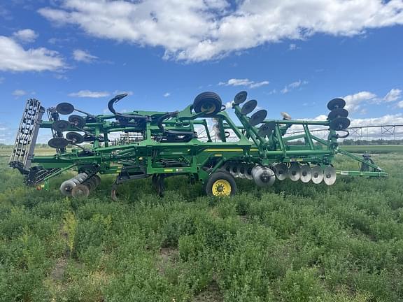 Image of John Deere 2730 equipment image 4