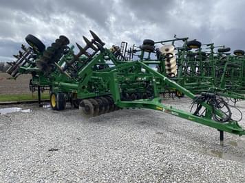 Main image John Deere 2730