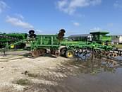 Thumbnail image John Deere 2730 3