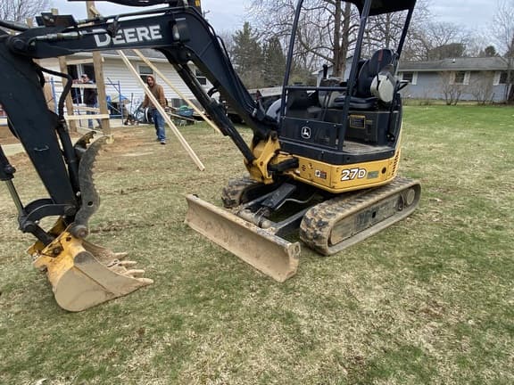 Image of John Deere 27D equipment image 2