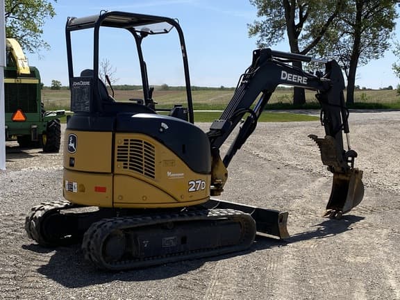 Image of John Deere 27D equipment image 2