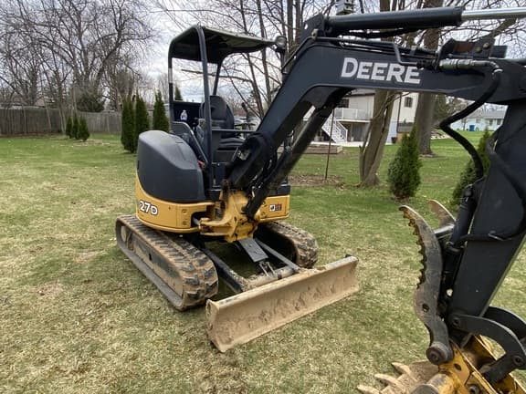 Image of John Deere 27D equipment image 1
