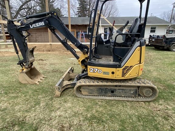 Image of John Deere 27D equipment image 3