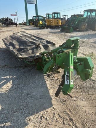 Image of John Deere 285 equipment image 1