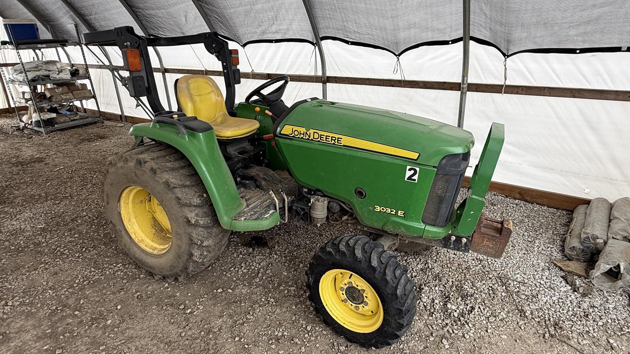 2015 John Deere 3032E Equipment Image0