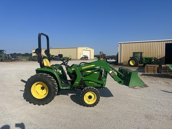 Image of John Deere 3032E equipment image 2