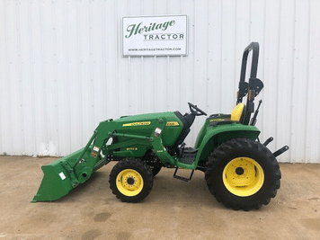 Main image John Deere 3032E