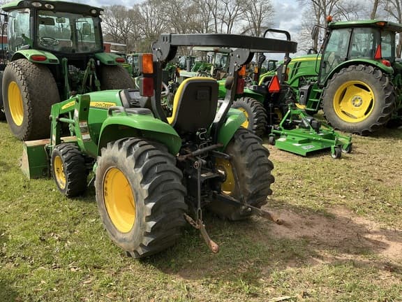 Image of John Deere 3032E equipment image 2