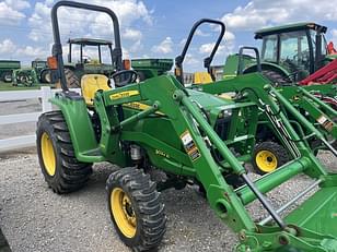 Main image John Deere 3032E 0