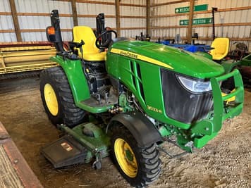 Main image John Deere 3033R