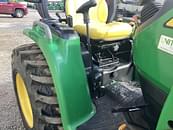 Thumbnail image John Deere 3033R 14